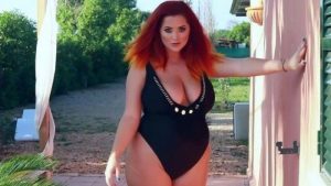 Lucy Collett - BiographON